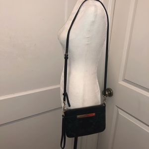 Guess shoulder bag cross body shoulder bag purse